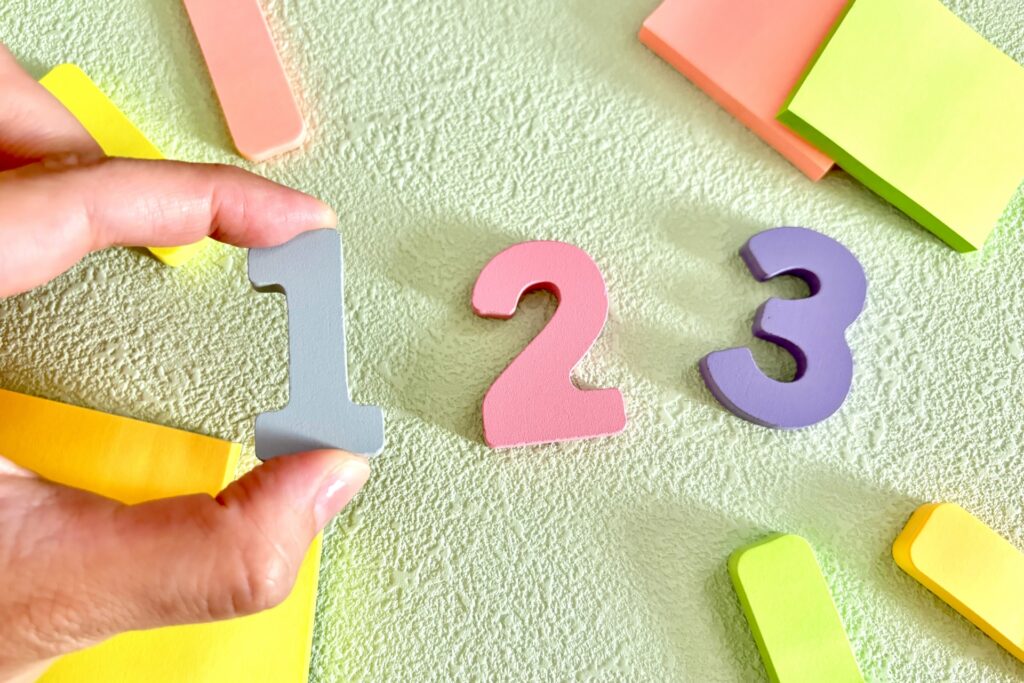 3選